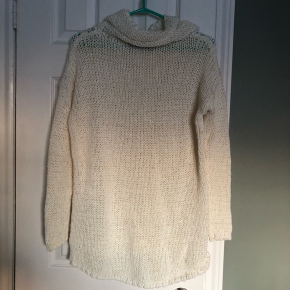 Women sweater, never worn. - Picture 2 of 2